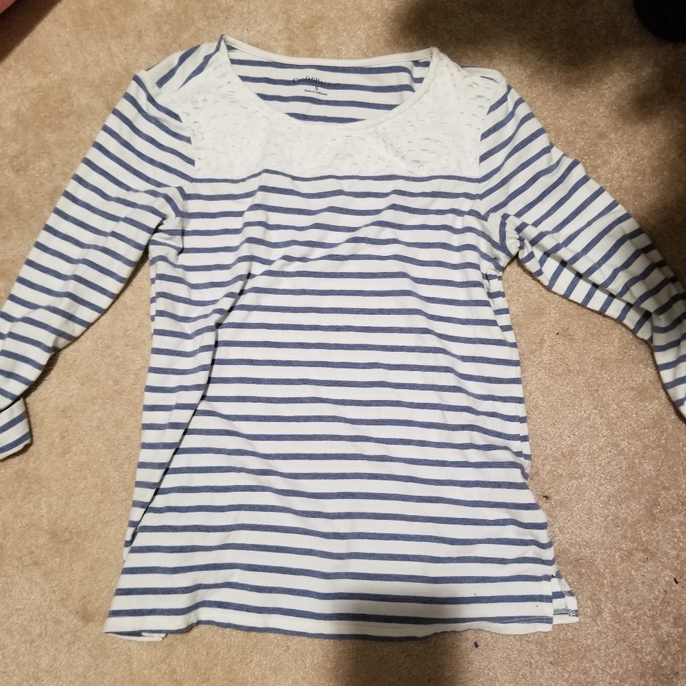 Croft and Barrow 3/4 sleeved shirt